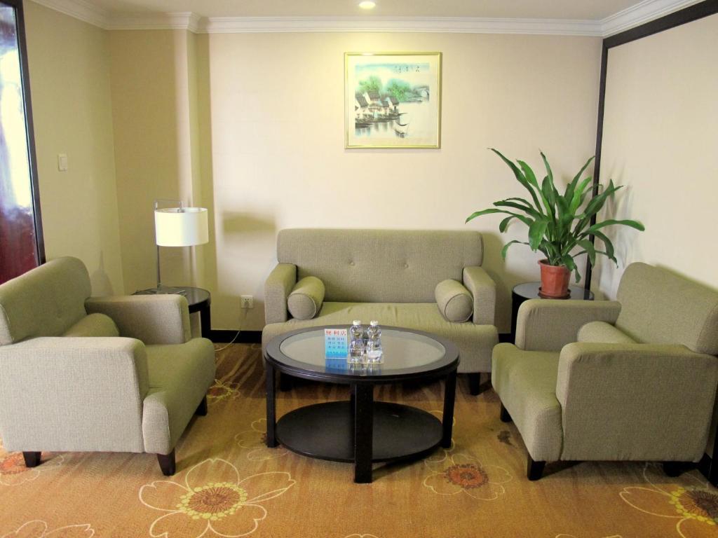 Sunway Hotel Shenzhen Airport Room photo